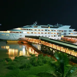 https://vintage-luxury-yacht.yangonhotels.org